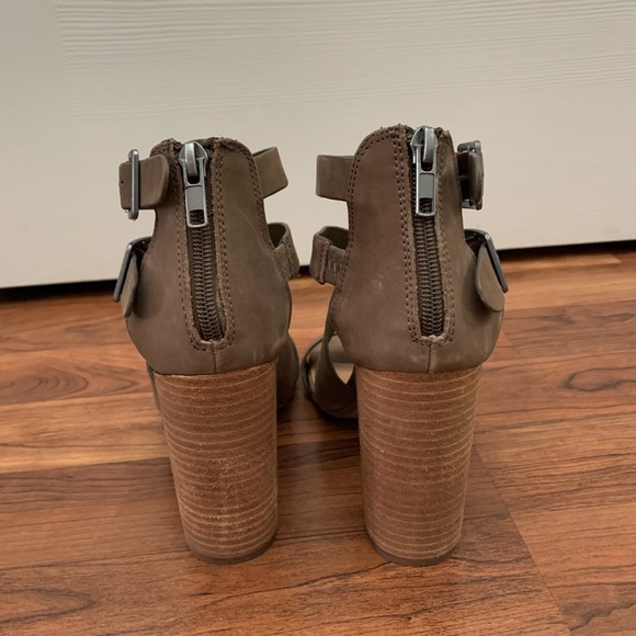 Steve Madden Heels size 7.5 - Picture 3 of 6